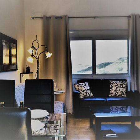 Thea Apartment Agia Marina Exteriér fotografie