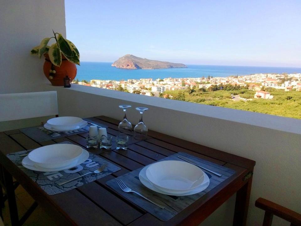 Thea Apartment Agia Marina Exteriér fotografie