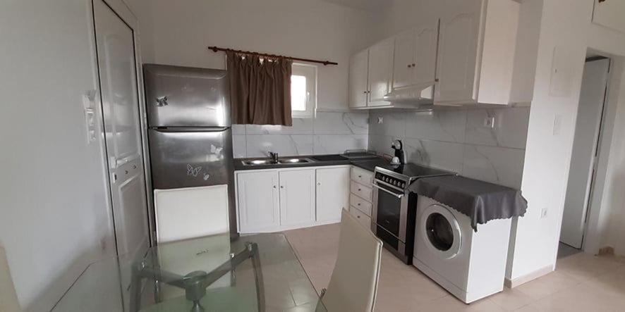 Thea Apartment Agia Marina Exteriér fotografie
