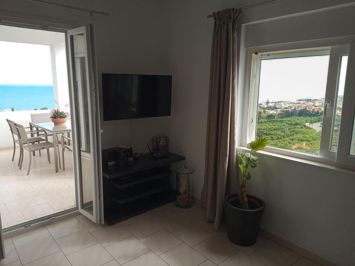 Thea Apartment Agia Marina Exteriér fotografie